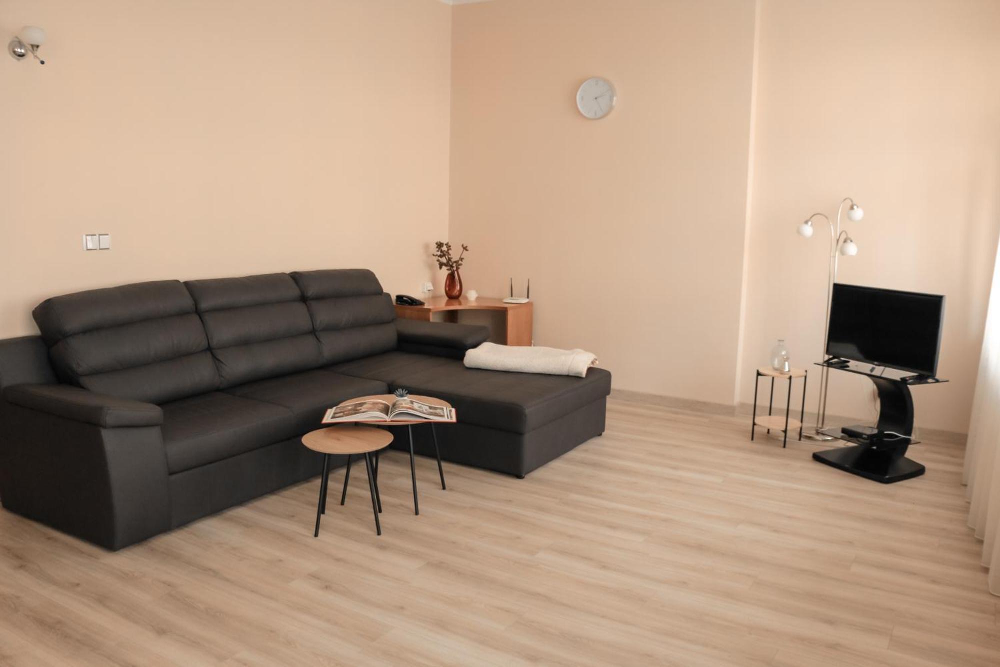 Riverside Apartments Thalia การ์โลวีวารี ห้อง รูปภาพ